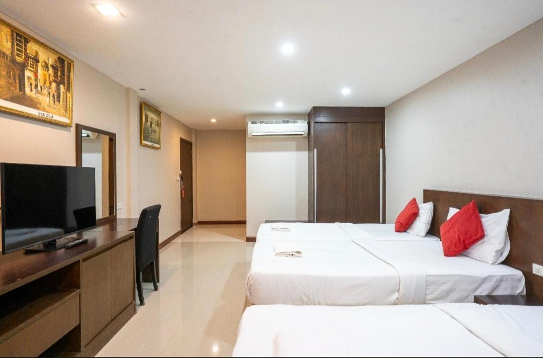 Iraqi Hotel Makkasan Bagian luar foto