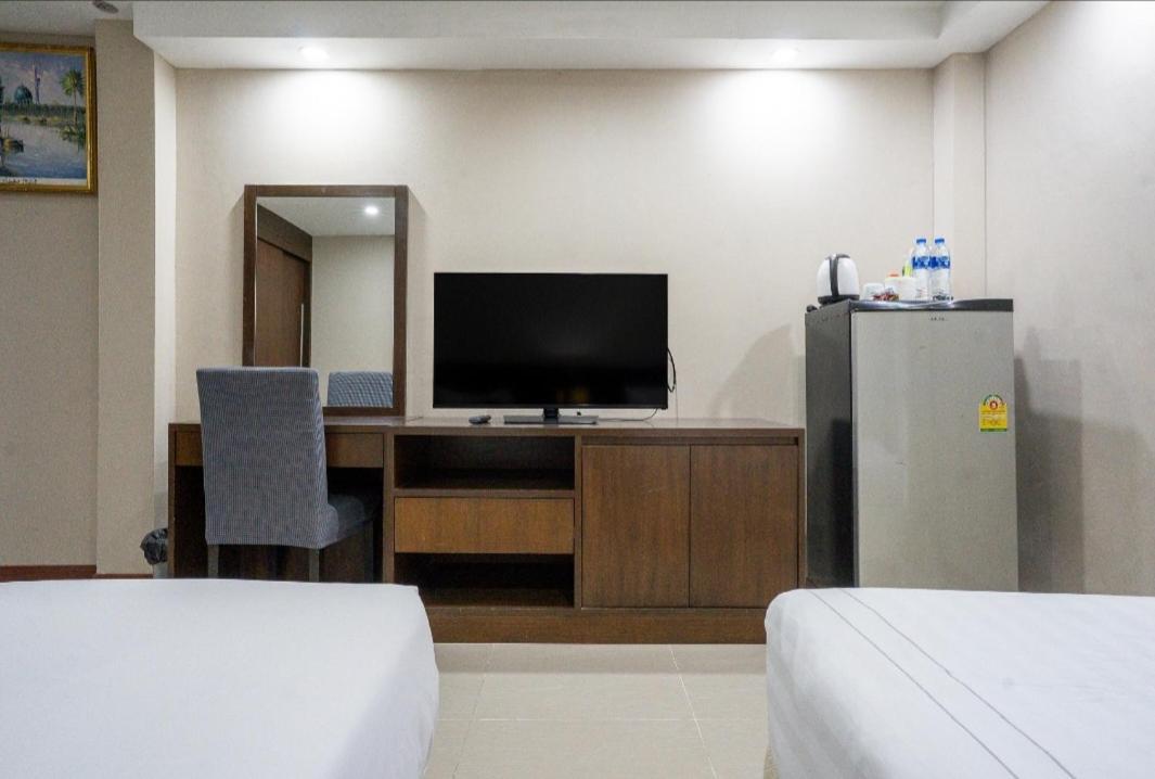 Iraqi Hotel Makkasan Bagian luar foto