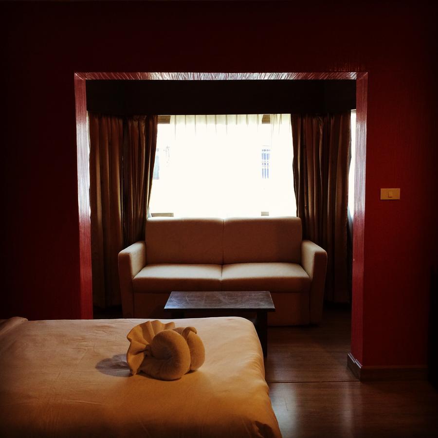 Iraqi Hotel Makkasan Bagian luar foto