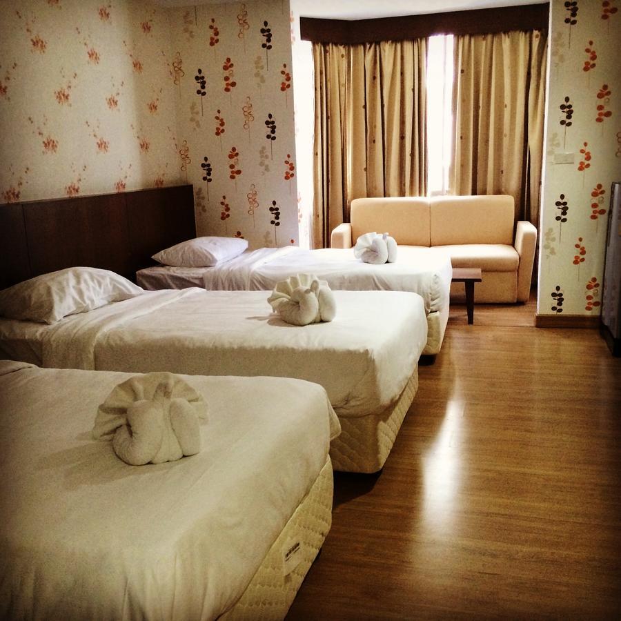 Iraqi Hotel Makkasan Bagian luar foto
