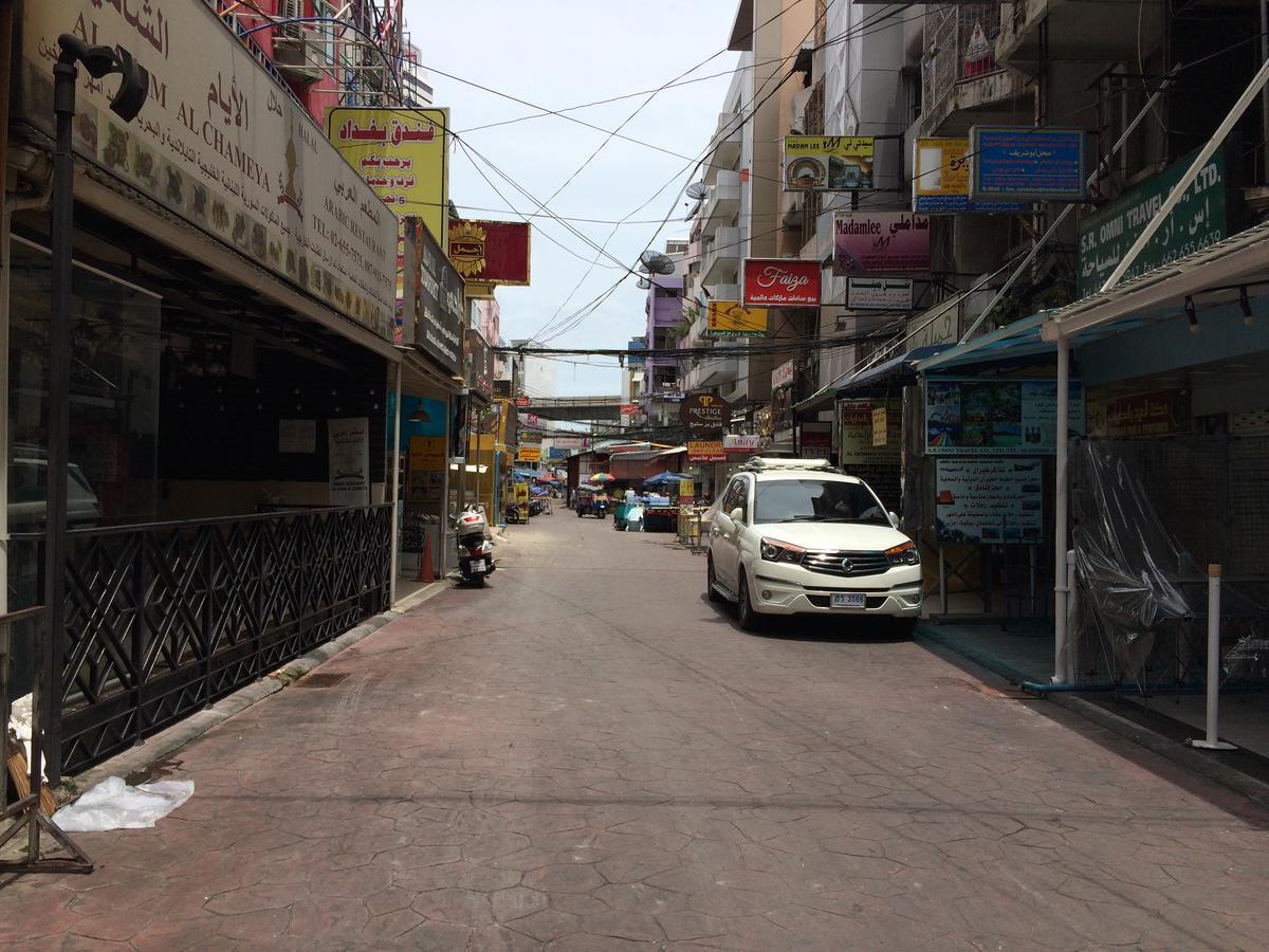 Iraqi Hotel Makkasan Bagian luar foto