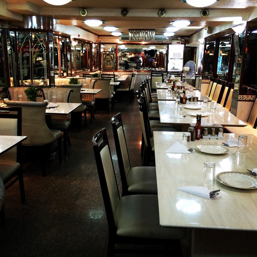 Iraqi Hotel Makkasan Bagian luar foto