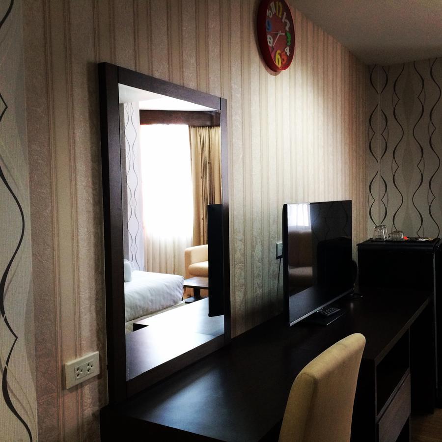 Iraqi Hotel Makkasan Bagian luar foto