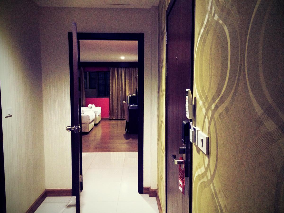 Iraqi Hotel Makkasan Bagian luar foto
